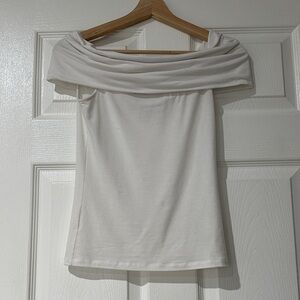 Babaton Off-Shoulder White Top